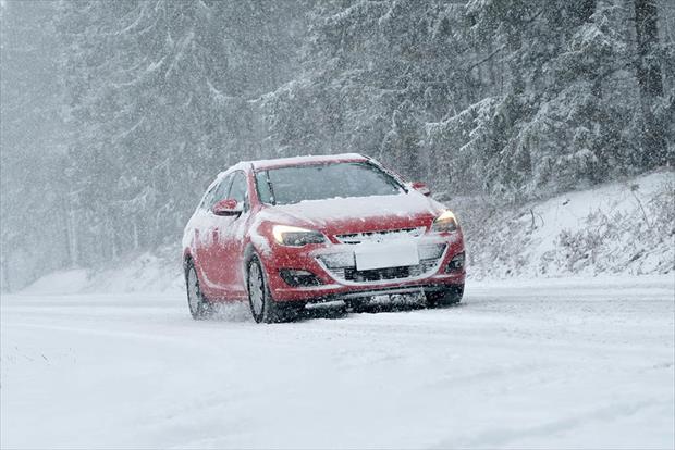 چگونه خودروی خود را آماده زمستان کنیم؟